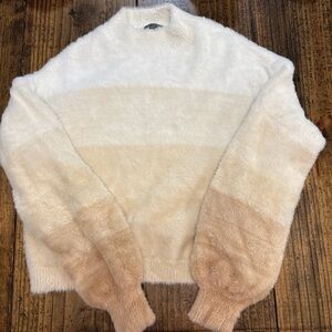 Wild Fable Cream and Tan Crew Neck Sweater